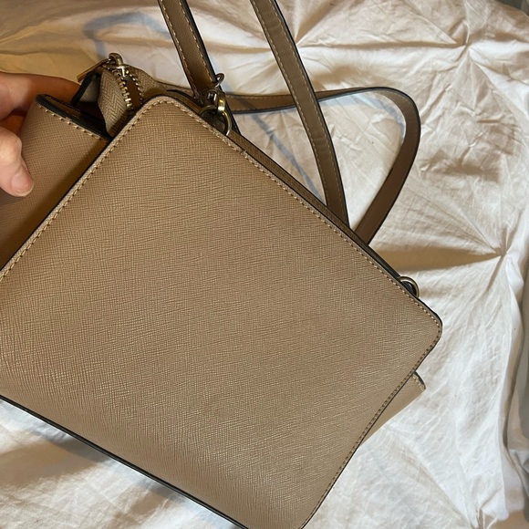 Michael Kors Selma Mini Crossbody - Picture 4 of 5